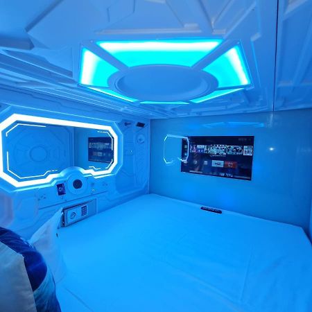 Galaxy Pods Capsule Hotel Boat Quay Singapore Buitenkant foto