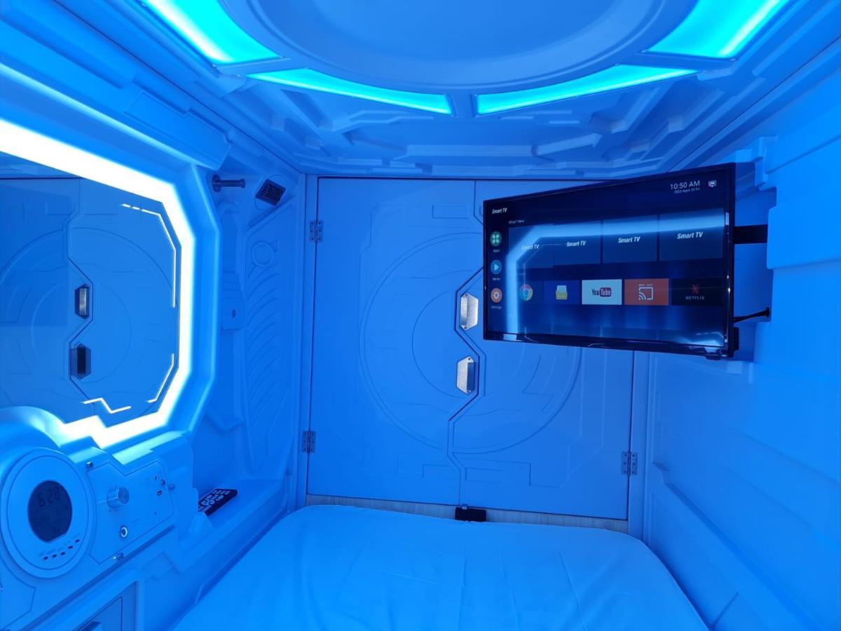 Galaxy Pods Capsule Hotel Boat Quay Singapore Buitenkant foto