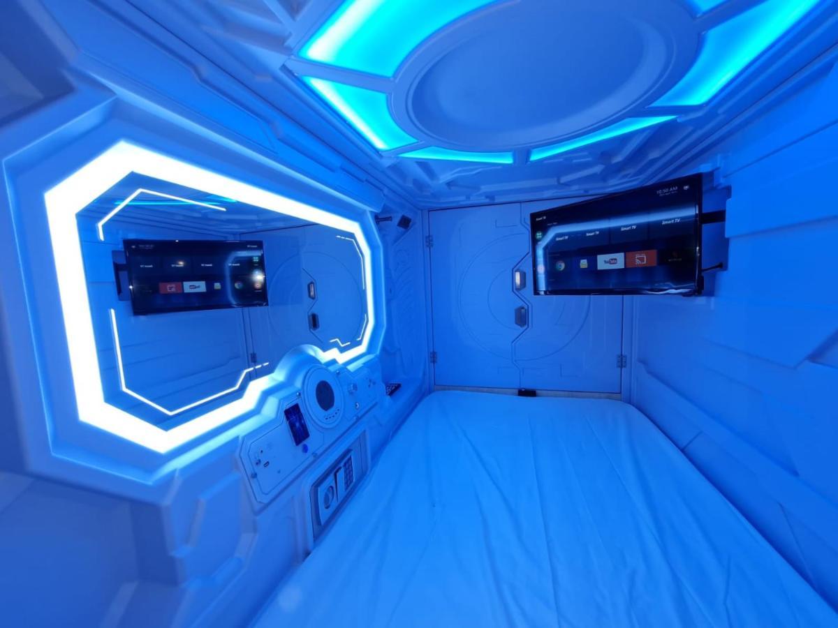 Galaxy Pods Capsule Hotel Boat Quay Singapore Buitenkant foto